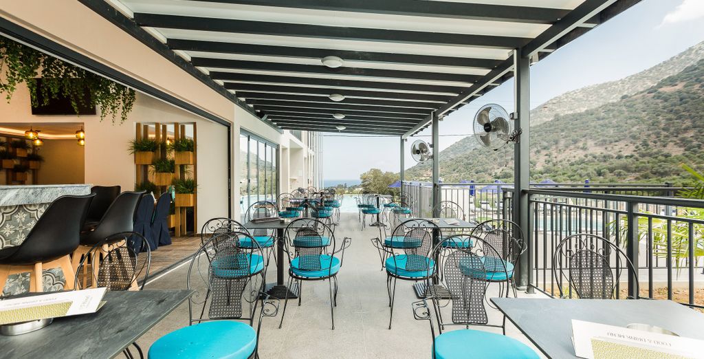 T-Hotel Premium Suites 4*