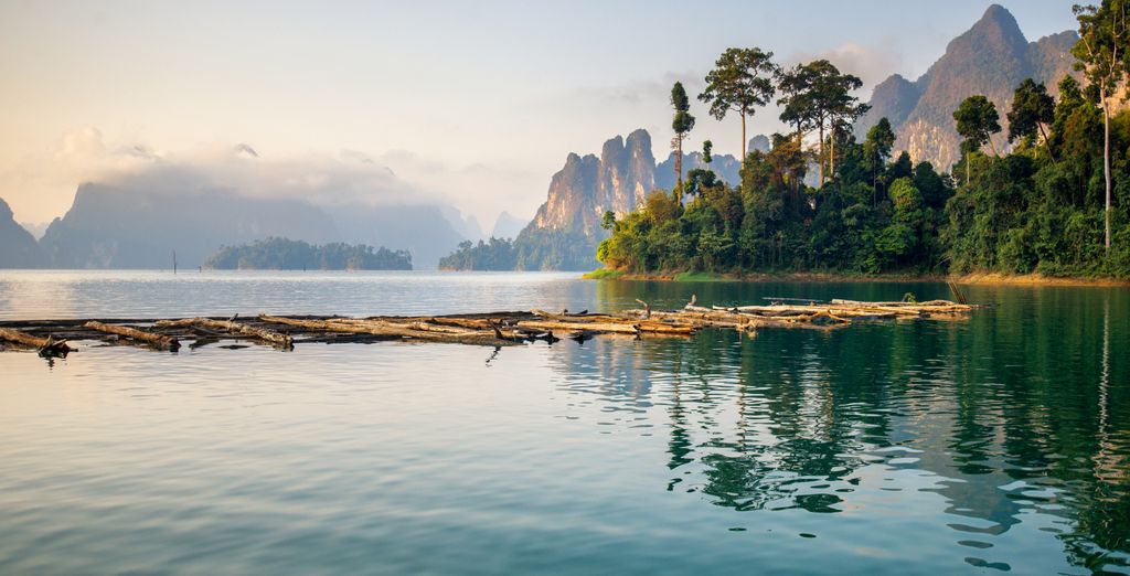 Laya Resort Phuket Island 4*, 1 notte a Khao Sok e Khao Lak Laguna Resort 4* con possibile pre-estensione a Bangkok