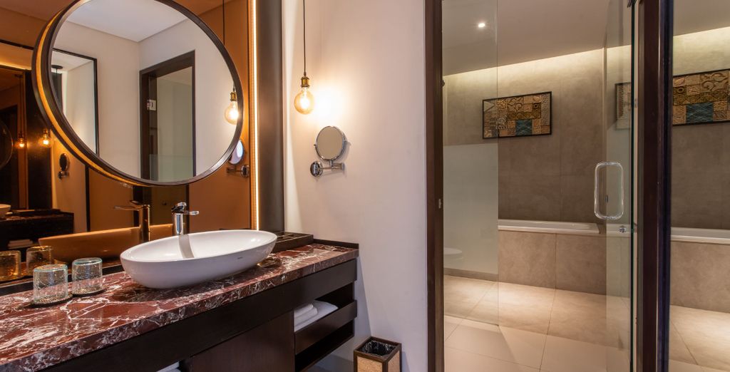 Combinato 4* Sanctoo Suites & Villas, D'Nusa Beach Club and Resort e Balicosy Villa