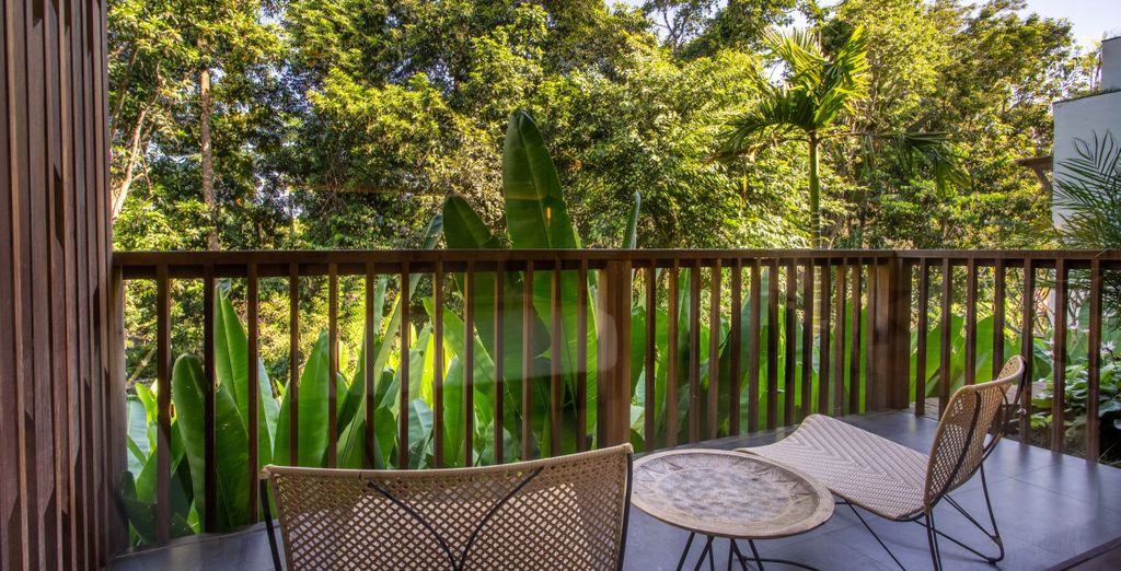 Combinato 4* Sanctoo Suites & Villas, D'Nusa Beach Club and Resort e Balicosy Villa