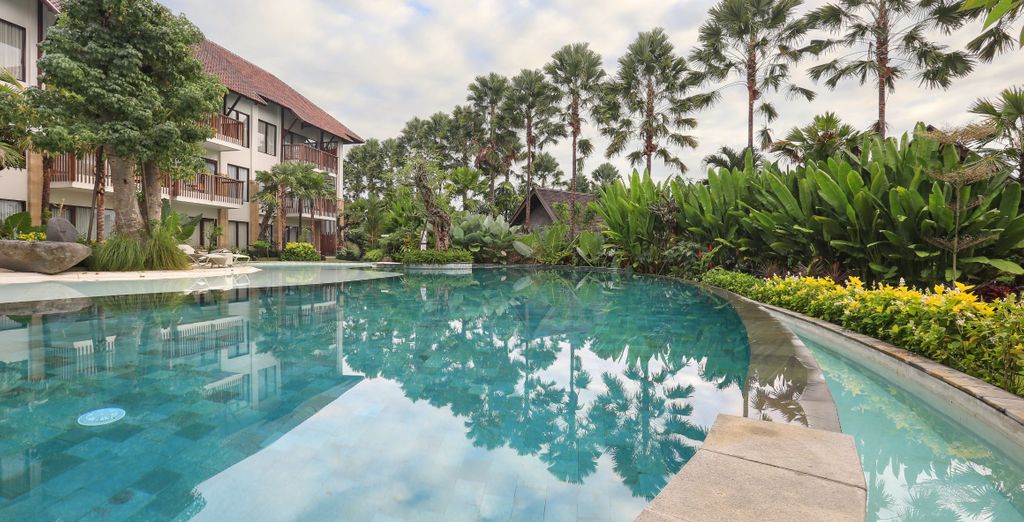 Combinato 4* Sanctoo Suites & Villas, D'Nusa Beach Club and Resort e Balicosy Villa