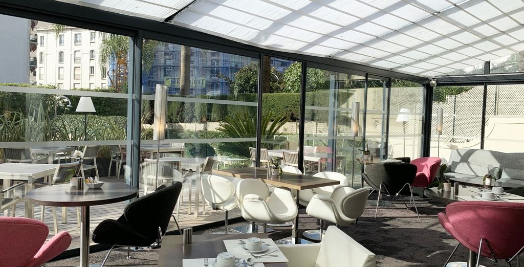 Hotel Le Canberra 4* 