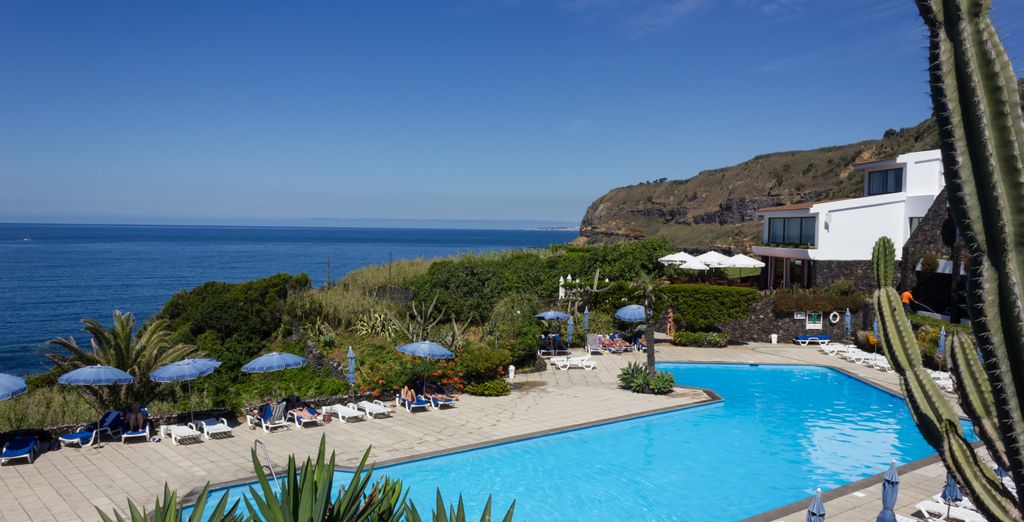 Caloura Hotel Resort 4*