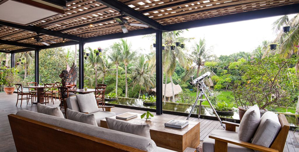 Plataran Ubud Hotel & Spa 5*, Pramana Natura Nusa Penida 4* e Renaissance Bali Nusa Dua Resort 5*