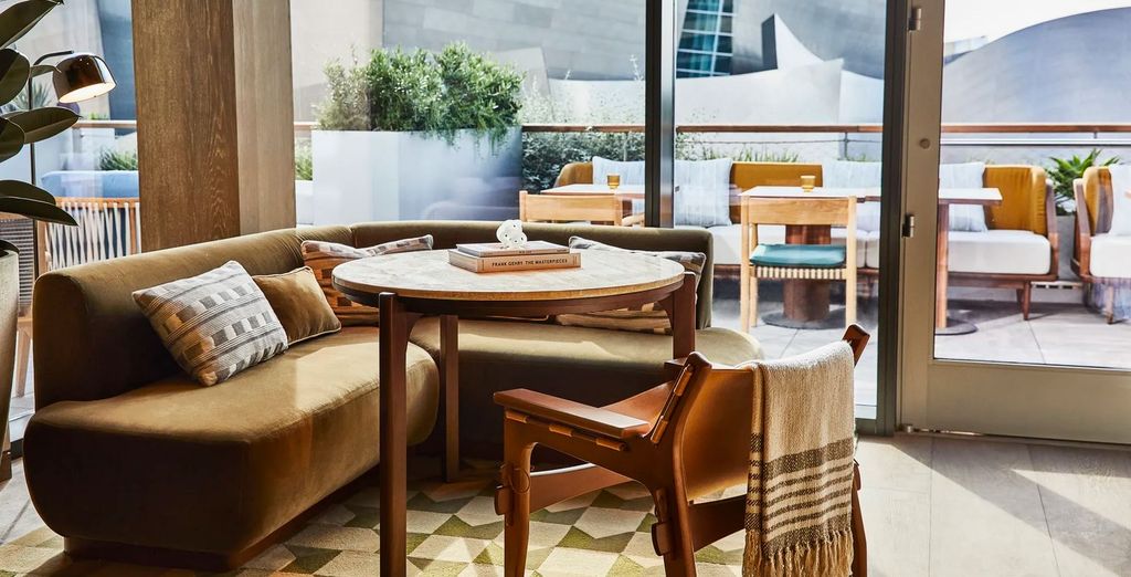 Conrad Los Angeles 5*