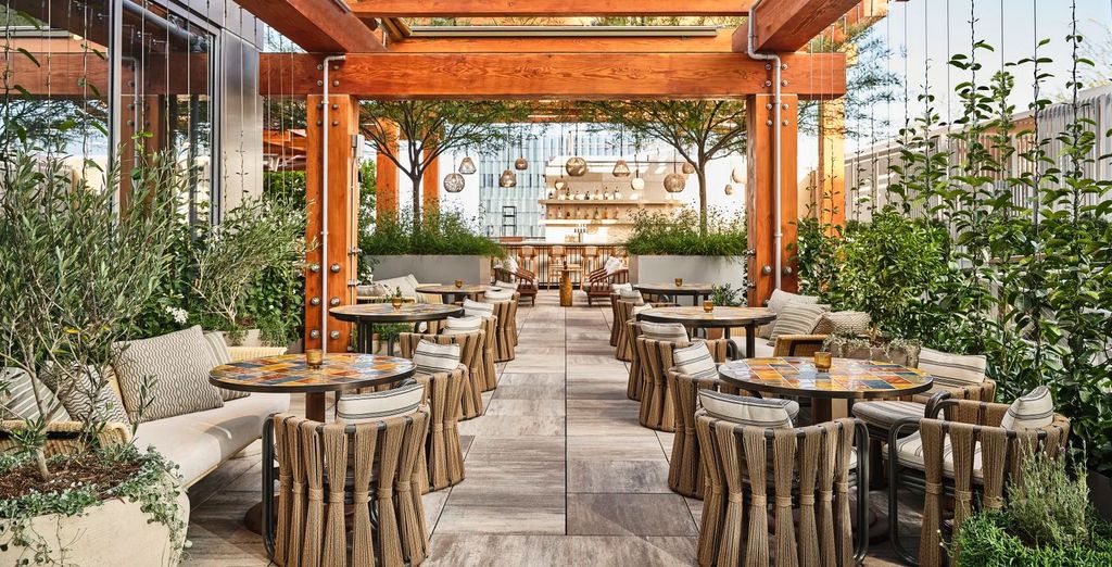 Conrad Los Angeles 5*