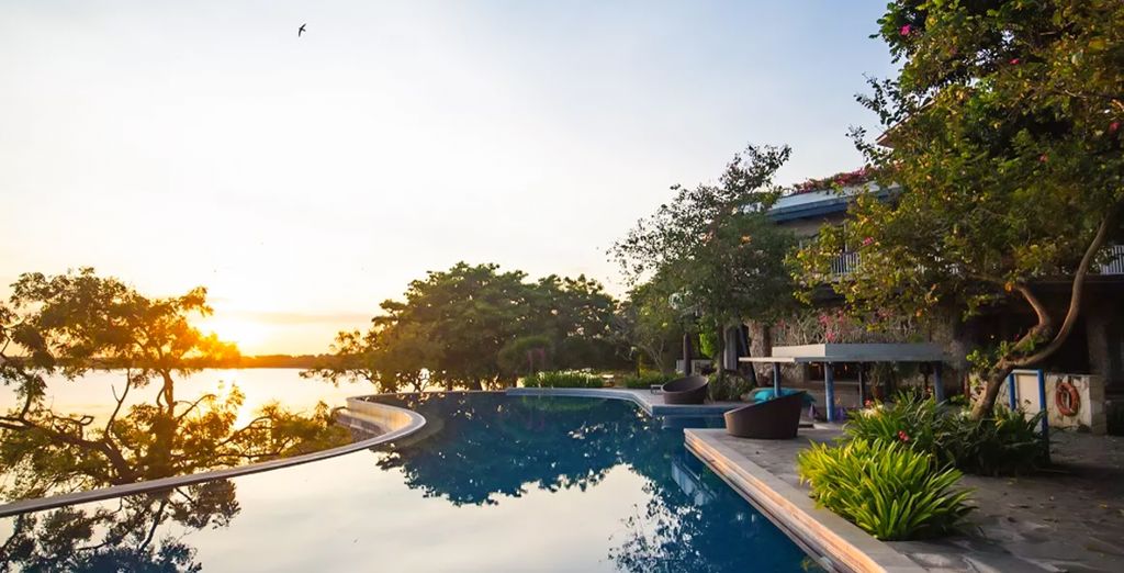 Plataran Ubud Hotel & Spa 5*, Pramana Natura Nusa Penida 4* e Renaissance Bali Nusa Dua Resort 5*