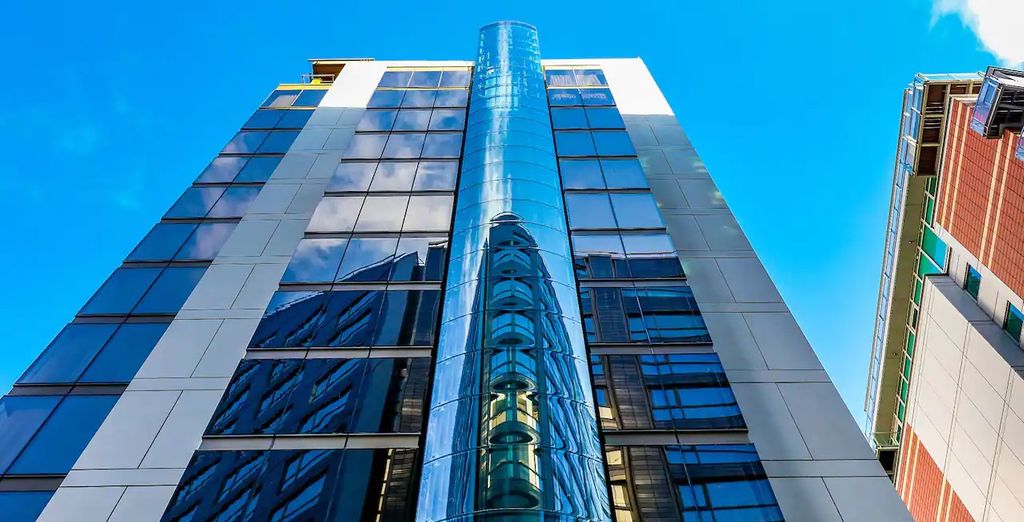 Hyatt Regency London Albert Embankment 4*