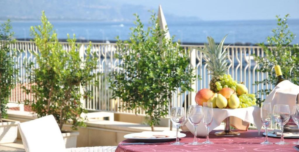 Grand Hotel Yachting Palace 4*