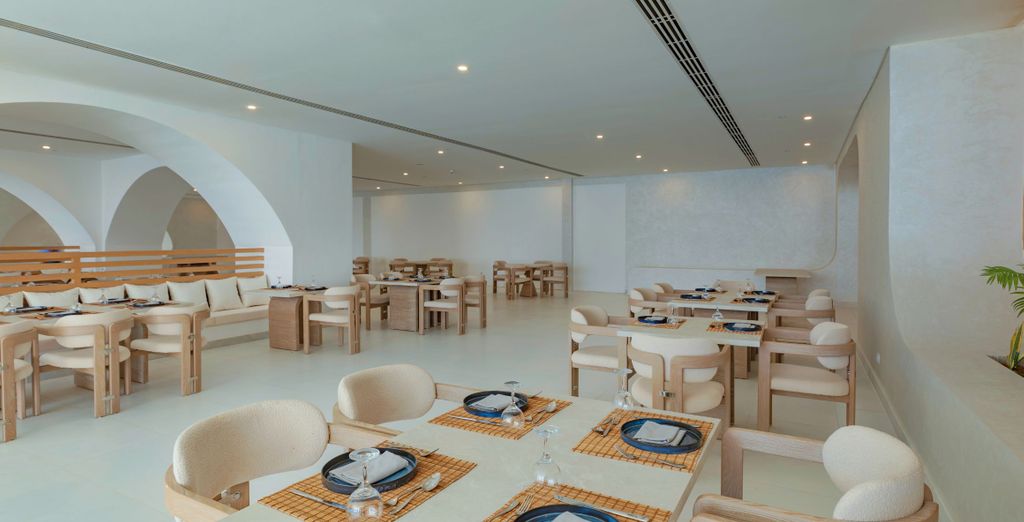 White Hills Resort 5*
