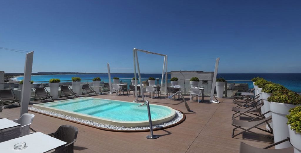 M&F Hotel  4*