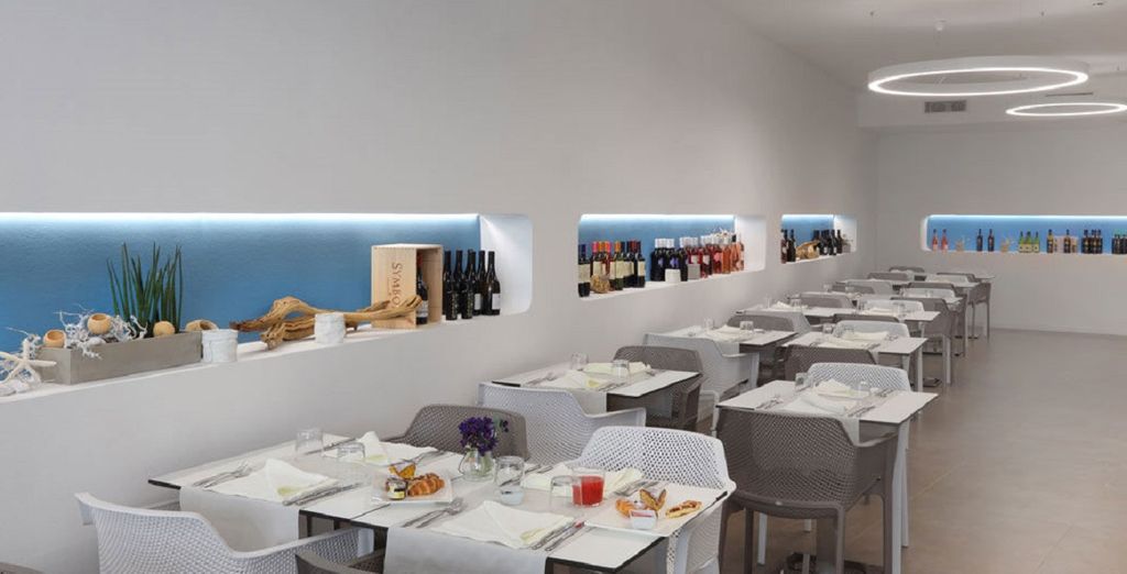 M&F Hotel  4*