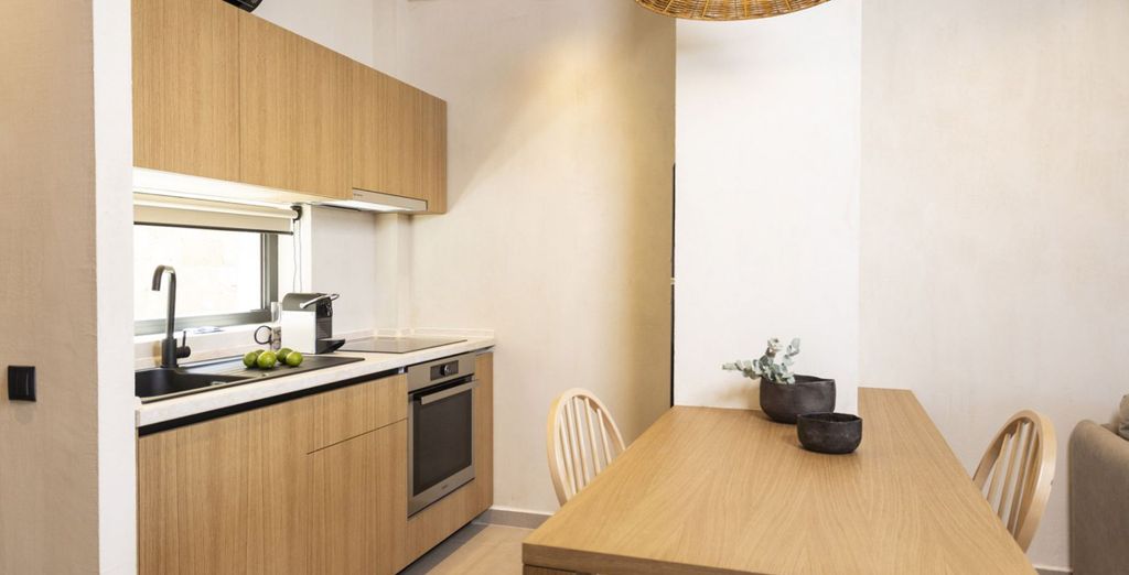 Pnoes Luxury Suites 4*