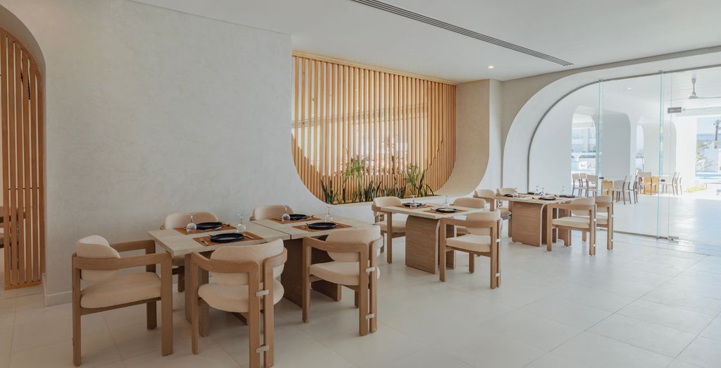 White Hills Resort 5*