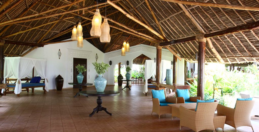 Combinato BlueBay Beach Resort & Spa 5* e Saadani Safari Lodge 4*