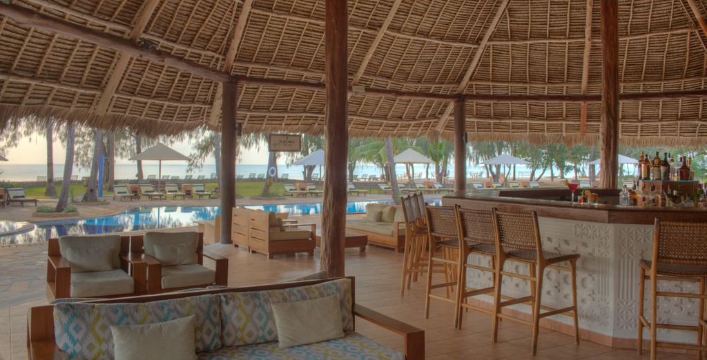 Combinato BlueBay Beach Resort & Spa 5* e Saadani Safari Lodge 4*