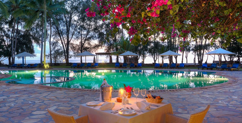 Combinato BlueBay Beach Resort & Spa 5* e Saadani Safari Lodge 4*