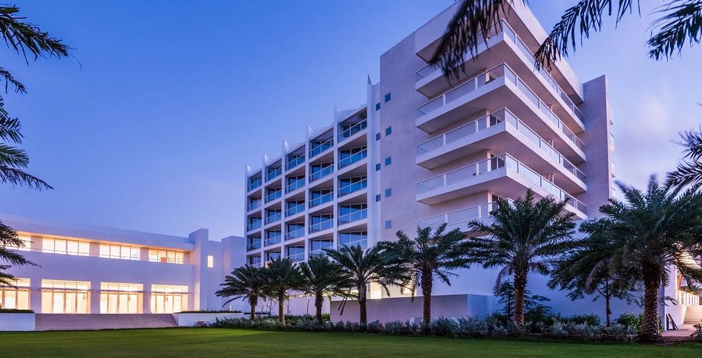Dreams Karibana Cartagena Beach & Golf Resort 5*
