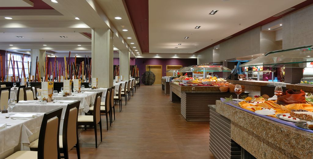 Elba Carlota Beach 4*