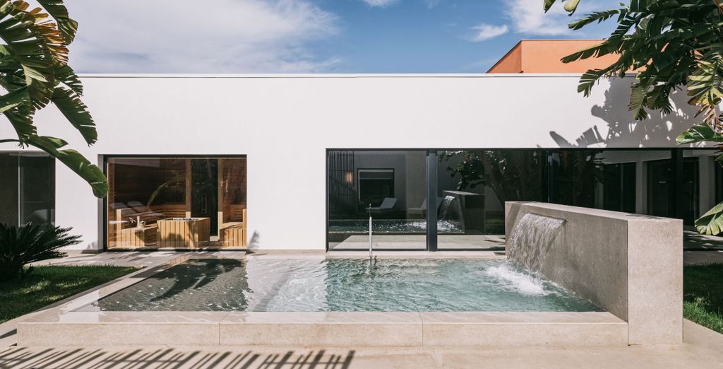 Mangia's Torre del Barone Resort & Spa 5*