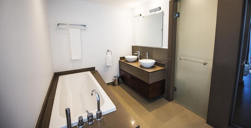 Azuri Residences & Villas by Life in Blue 
