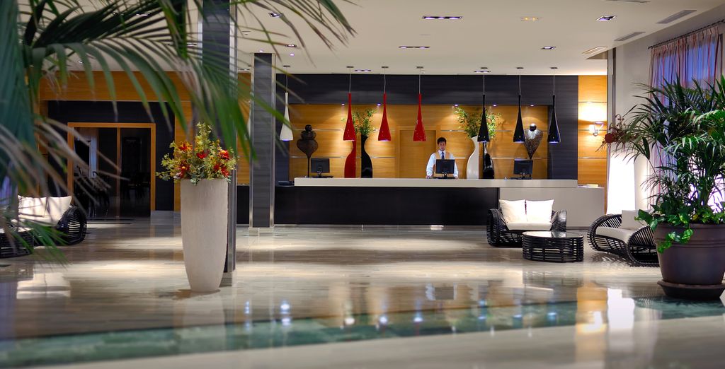 Elba Carlota Beach 4*