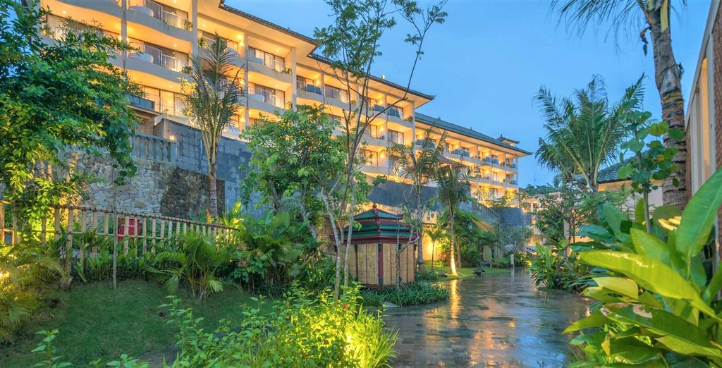 Seres Springs Resort 5*, GiliZen Resort 4* e Bali Cozy Villas 4*