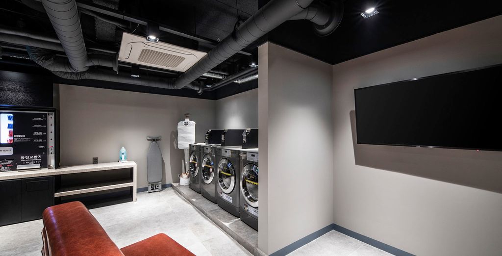 Mercure Ambassador Seoul Hongdae 4*