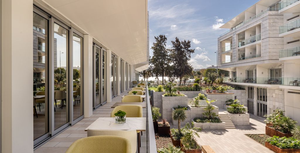 Hyatt Regency Lisbon 5*