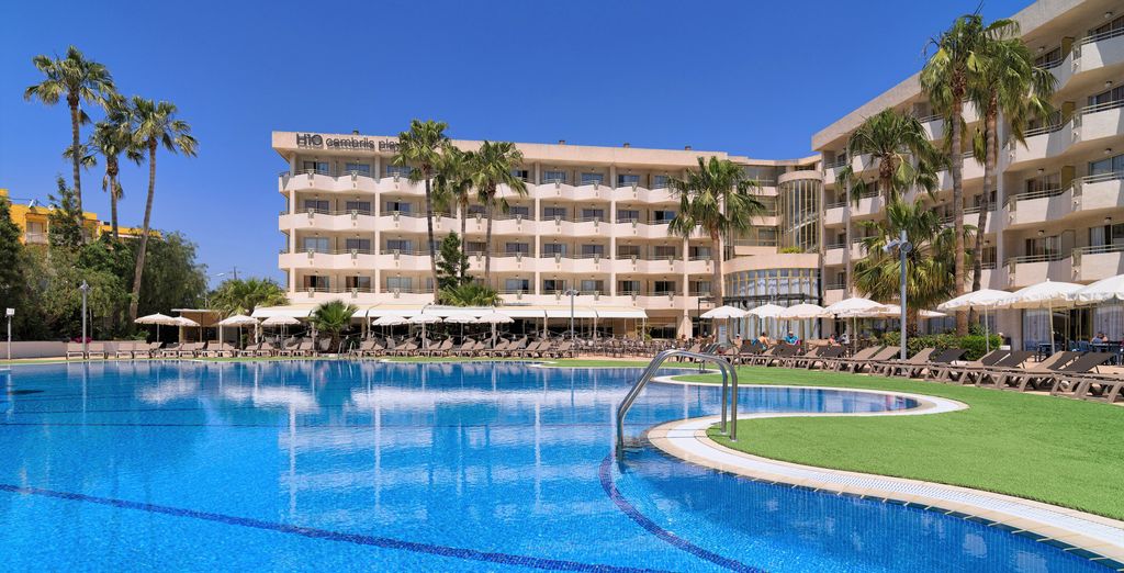 H10 Cambrils Playa 4*