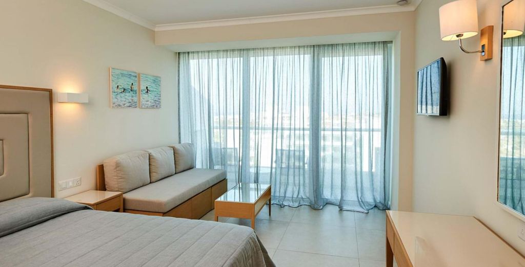Sunrise Beach Hotel 4*