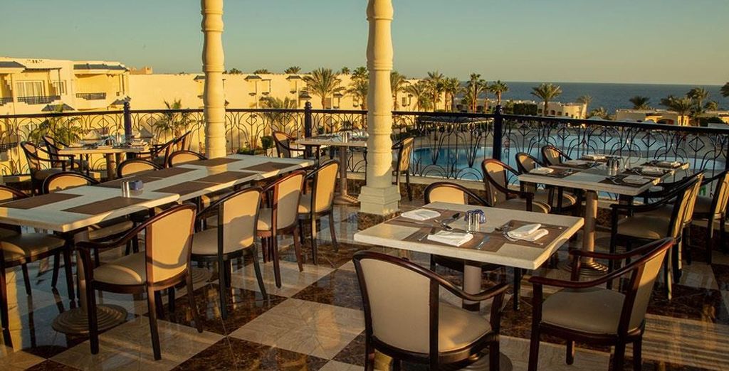 Grand Oasis Resort 4*