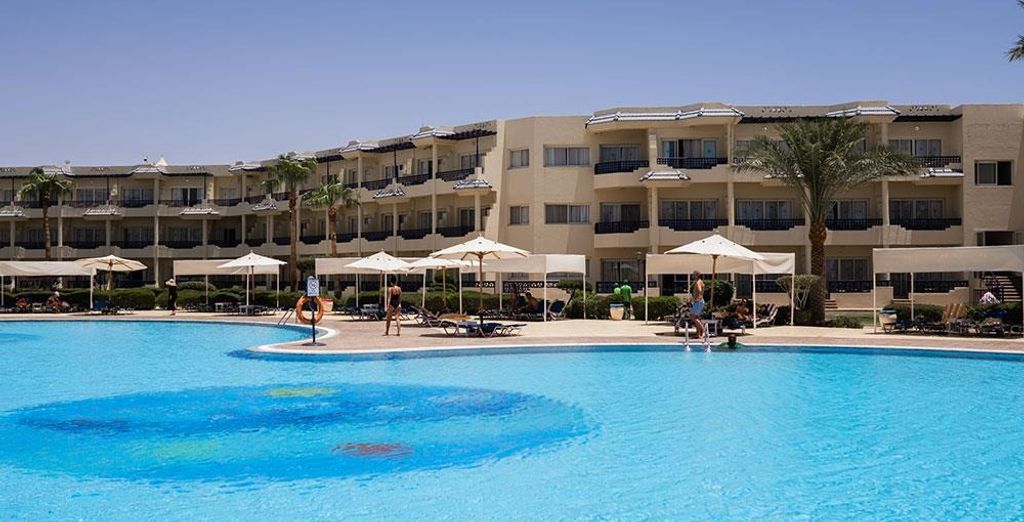 Grand Oasis Resort 4*