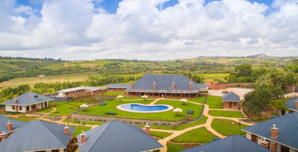 AHG Sun Bay Mlilile Beach Hotel 4* con possibile safari