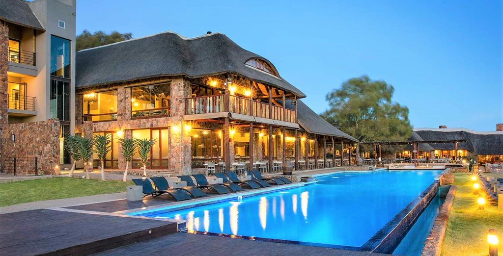 Combinato 4* Aha Harbour Bridge Hotel & Suites e Aquila Private Game Reserve & Spa