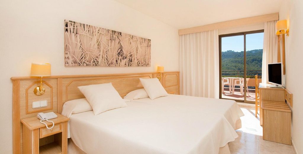 Hotel Galeón Ibiza 4*