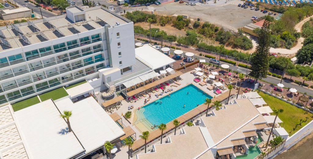 Napa Mermaid Hotel and Suites 4*