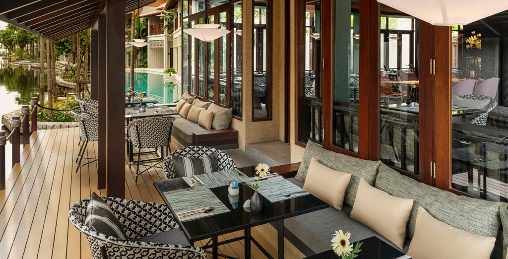 Grand Mercure Khao Lak Bangsak 5* e possibile pre-estensione all'Hotel Cross Vibe Bangkok Sukhumvit 4* 