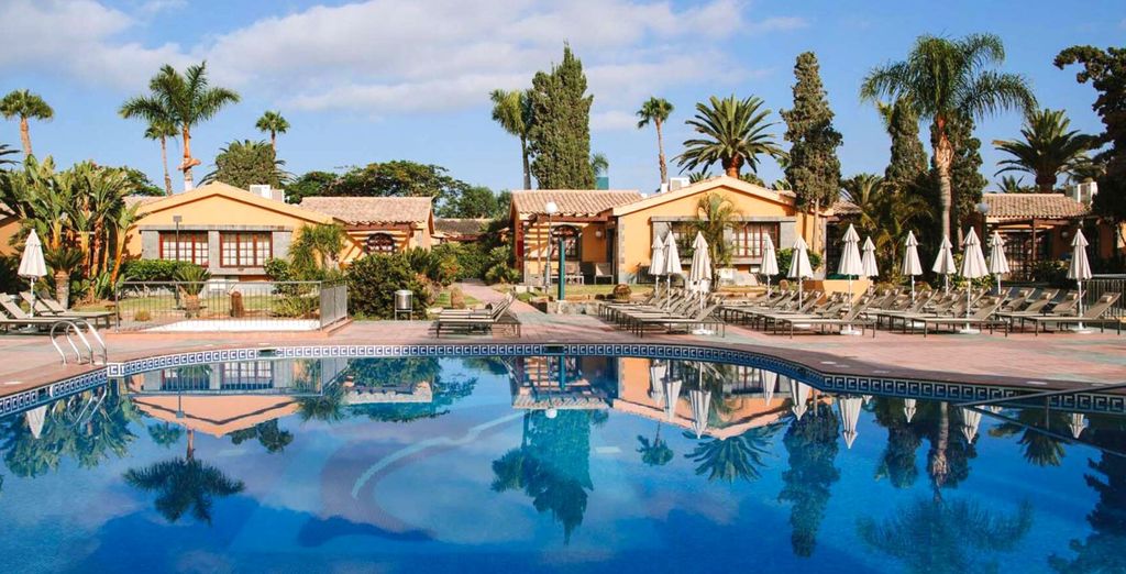 Dunas Suites & Villas 4*