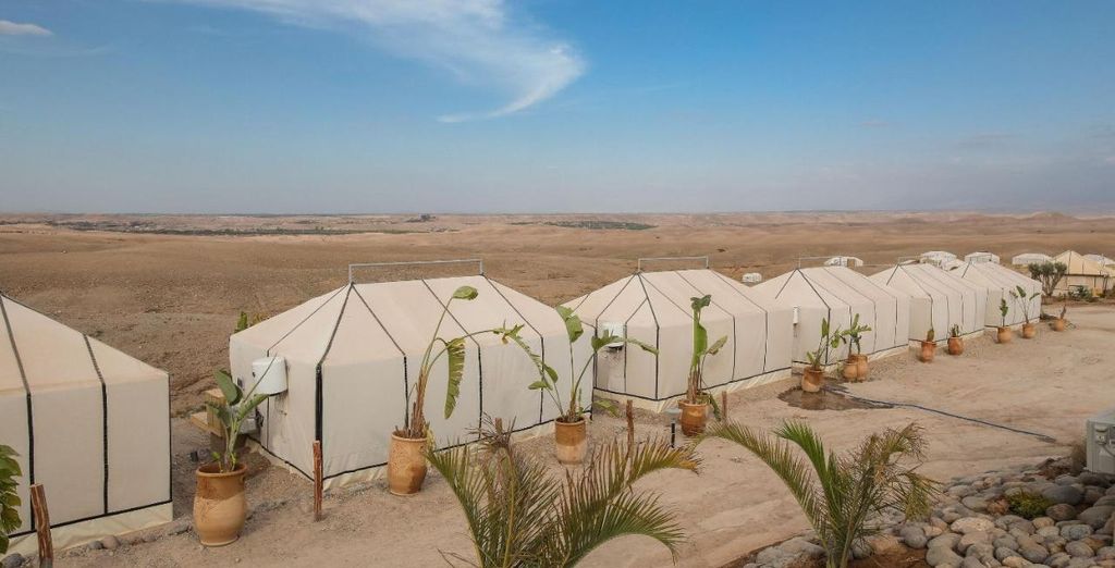 Combinato Riad Marrakech e Selina Nomad Camp Agafay 4*