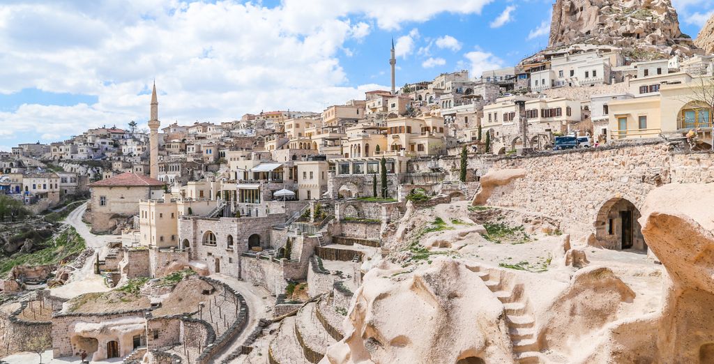 Tour di gruppo: Tra valli lunari e straordinari siti storici