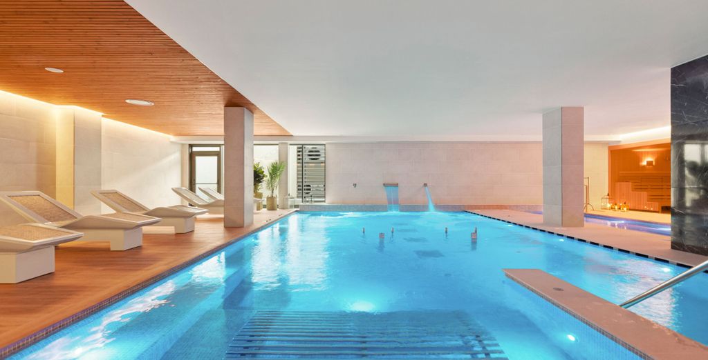 Raffles Seychelles 5* con possibile rpre-estensione a Dubai 5*