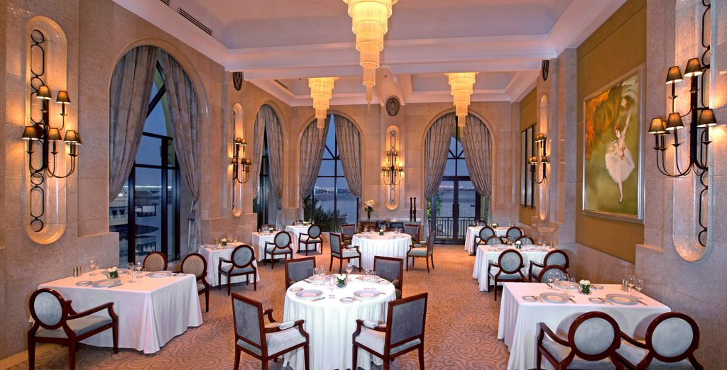 Shangri La Hotel Qaryat Al Beri Abu Dhabi 5*