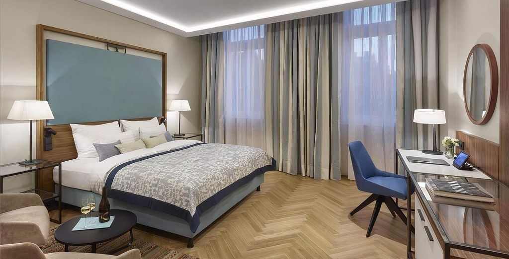 Est Grand Hotel Savoy 4*