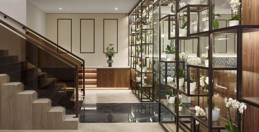Est Grand Hotel Savoy 4*
