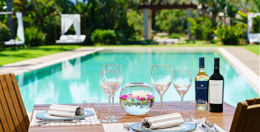 Sant Efis Hotel 4*