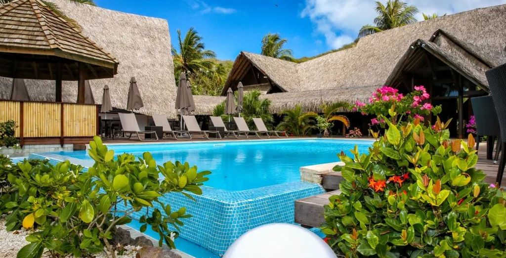 Combinato Te Moana Tahiti Resort, Cook's Bay Hotel, Raiatea Lodge e Royal Bora Bora