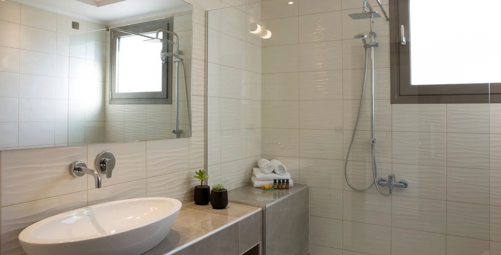 Ajul Luxury Hotel & Spa Resort 5*