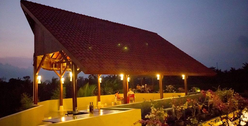 Combinato Ubud Wana Resort 4*, MARC Hotel Gili Trawangan Lombok e Jambuluwuk Oceano Seminyak Hotel 5*