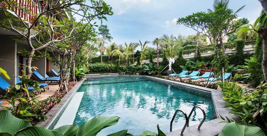 Combinato Ubud Wana Resort 4*, MARC Hotel Gili Trawangan Lombok e Jambuluwuk Oceano Seminyak Hotel 5*